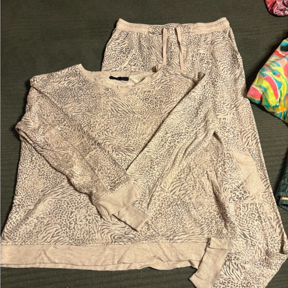 Light Beige Animal Print Lounge Set
